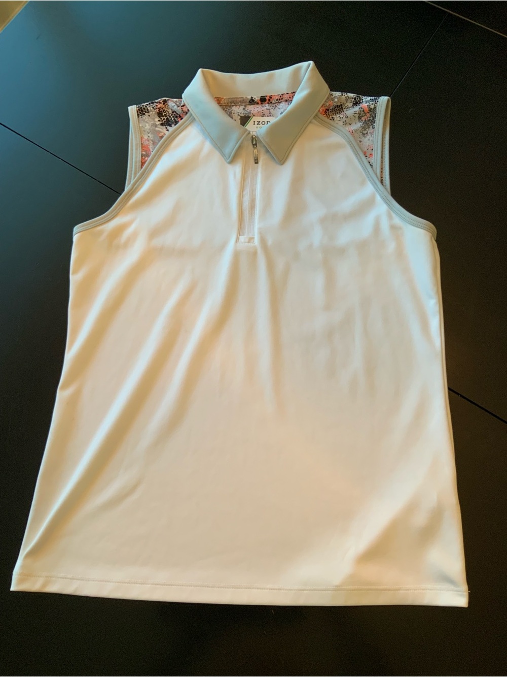Women’s Izod Golf Collared Shirt M Sleeveless White Gray Black Peach Zip